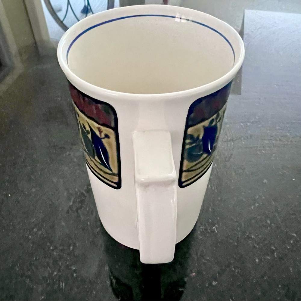 Mikasa Intaglio CAC01 Arabella Tall Cappuccino Mug - Vintage 1990's - Like New - Picture 3 of 8